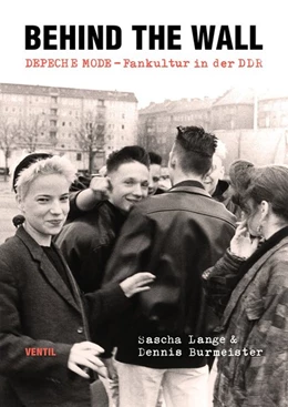 Abbildung von Lange / Burmeister | Behind the Wall | 1. Auflage | 2018 | beck-shop.de