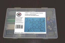 Abbildung von ORBIT Molekülbaukasten Chemie: Profi-Set in extra großer Sortierbox | 1. Auflage | 2022 | beck-shop.de